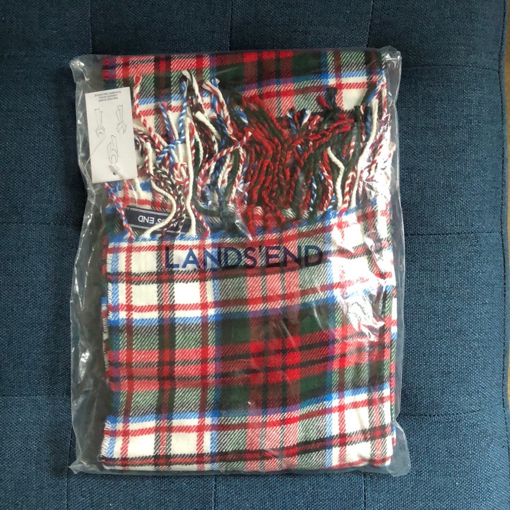 Lands end plaid oblong scarf